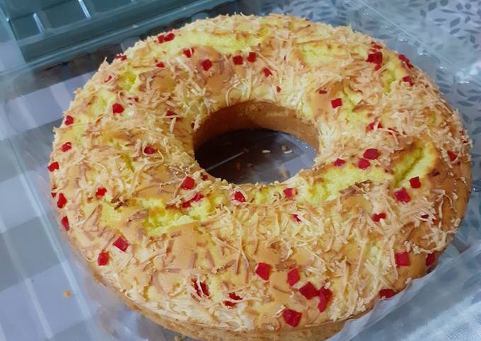 Resep Bolu Tape Keju Sukade 5 Telur Oleh Putri Anggraini - Cookpad