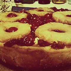 A picture of Pineapple Rightside Up Cheesecake.
