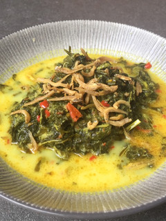 Foto resep Gulai Daun Singkong Teri Maknyussss