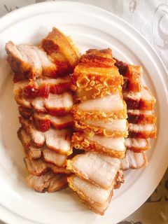 รูปของ หมูกรอบ ราดน้ำปลา