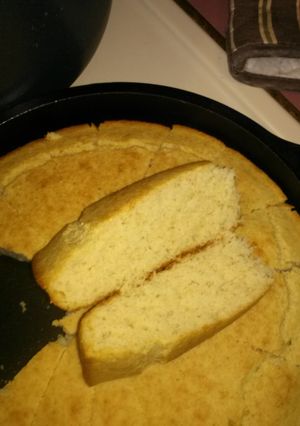 A picture of Can't tell it's low fat cornbread.