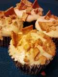 Rum Chata Cupcakes W/ Dulce De Leche Cream Cheese Frosting