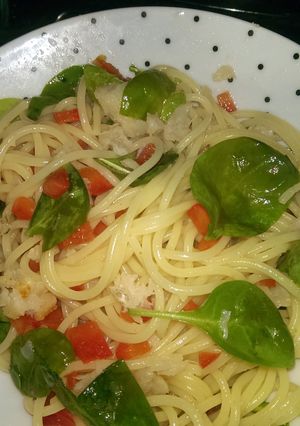 A picture of Linguine with crab chilli and watercress.