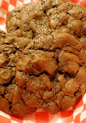 A picture of Moist & Chewy Double Chocolate Cookies.
