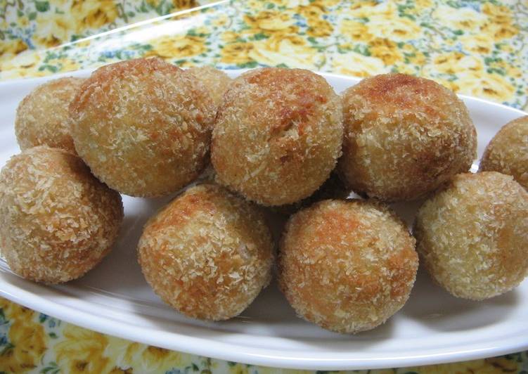Easiest Way to Prepare Homemade Falafel (Israeli Deep-fried Chickpea Balls)