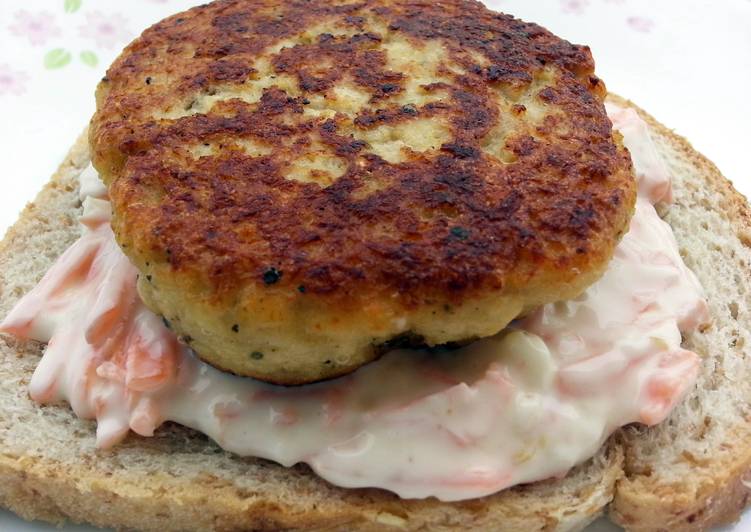 Steps to Make Perfect Chicken Burger With Carrot Tzatziki
