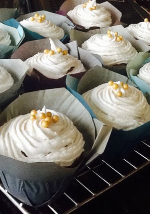 A picture of Banana Frosting.