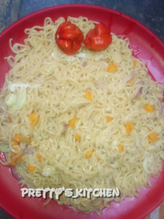 A picture of My simplest indomie.