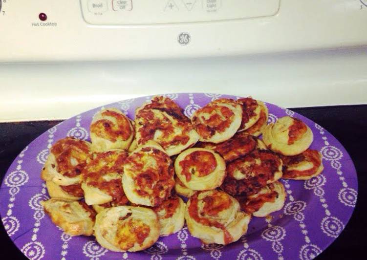 Bacon Cheddar Jalapeño Spirals Bacon Cheddar Jalapeño Spirals