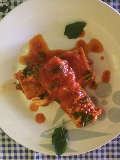 Una foto de Canelones vegetarianos
