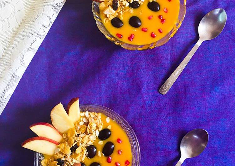 How to Make Any-night-of-the-week Apple and Mango smoothie