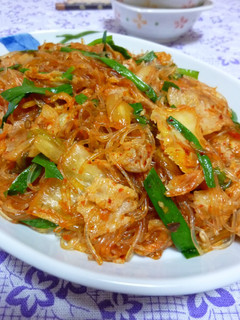 A picture of Pork, Kimchi and Cellophane Noodles Stir-fry.