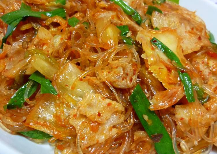 Step-by-Step Guide to Make Any-night-of-the-week Pork, Kimchi and Cellophane Noodles Stir-fry