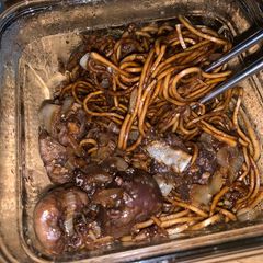 A picture of Beef Kidney Fried Noodles.