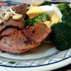 A picture of Pastrami grill and broccoli saute.