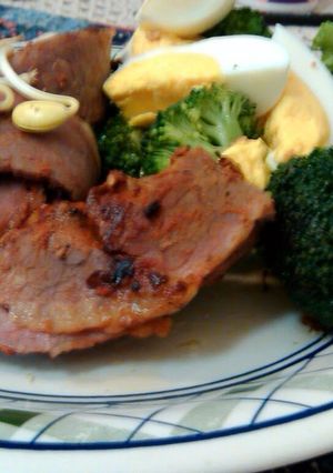 A picture of Pastrami grill and broccoli saute.