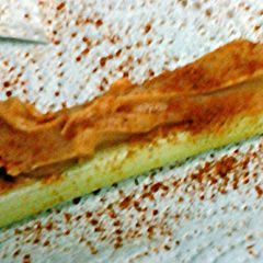A picture of Peanut butter celery.