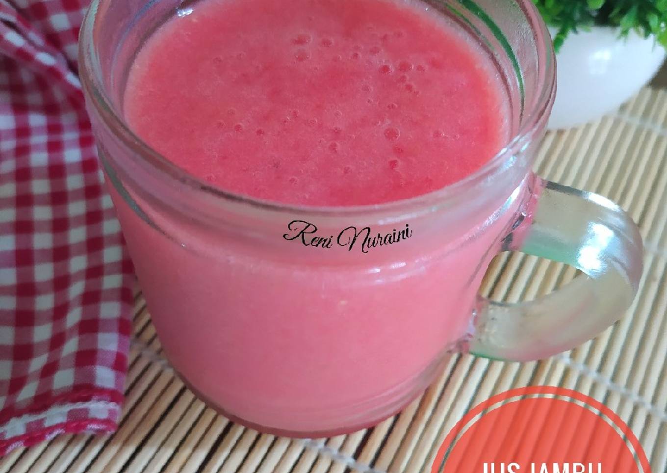 Jus Jambu Merah