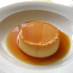 A picture of Creamy Cream Cheese Panna Cotta.