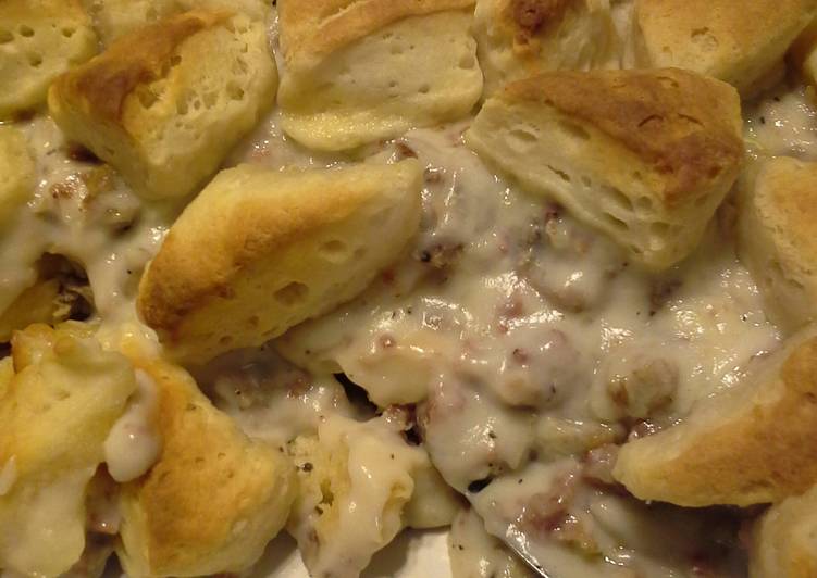 Recipe of Homemade Biscuits and Gravy Casserole