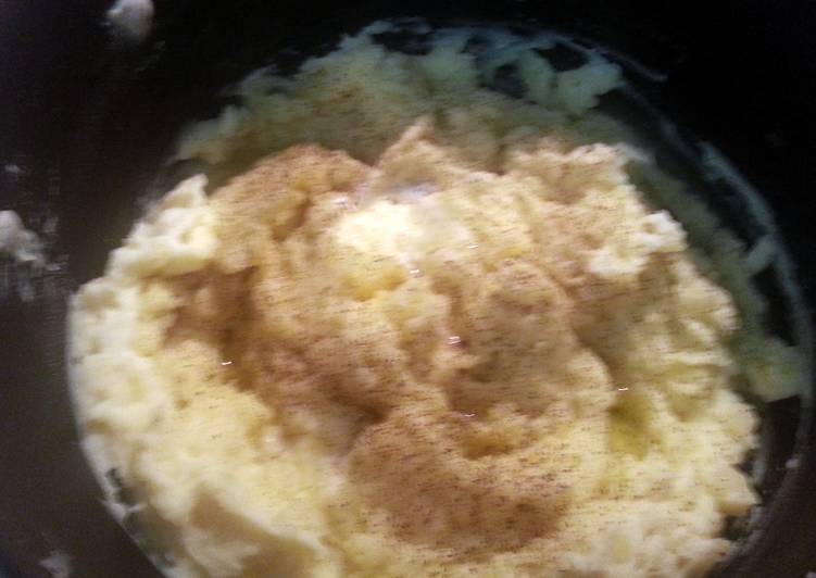 Easiest Way to Prepare Speedy Sour cream mashed potatoes