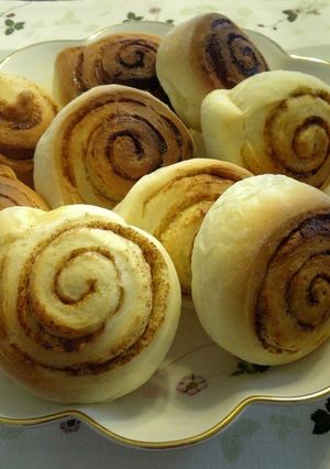 A picture of Cinnamon Rolls.