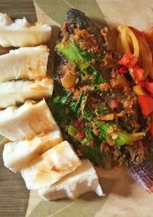 Foto resep Singkong rebus lauk mujahir bumbu ala saya plus acar tomat