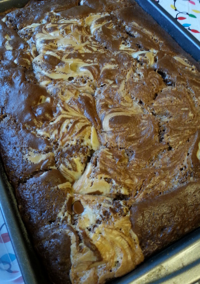 A picture of " EarthQuake Cake. ".