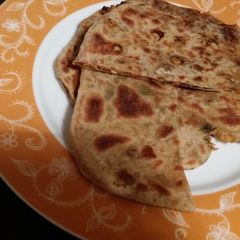 A picture of Masala Paratha.