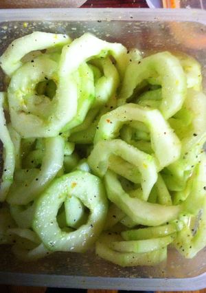 A picture of Simple Cucumber Salad.