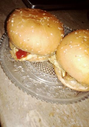 A picture of Shami burgers.