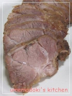 A picture of Easy with a Pressure Cooker Simmered Pork.