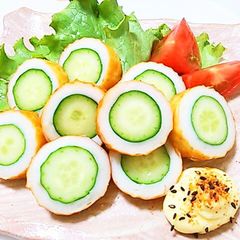 A picture of Cucumber Stuffed Chikuwa.