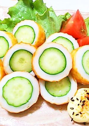 A picture of Cucumber Stuffed Chikuwa.