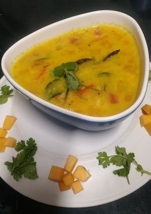 मूगडाळी चे हेल्थी सूप (moong dal soup recipe in marathi) रेसिपी चे मुख्य फोटो 