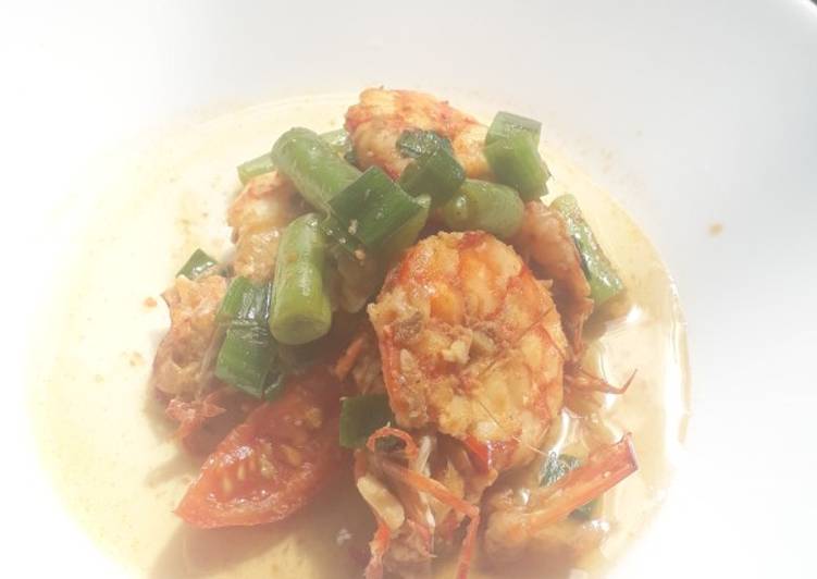 Tumis udang saus tiram