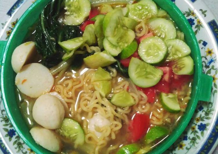 Langkah memasak Mie Tom Yam.. nyam nyamnyam 😀, Menggugah Selera