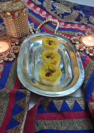 કેસર પનીર મસ્તાની(Kesar Paneer Mastani Recipe In Gujarati) રેસીપી મુખ્ય ફોટો