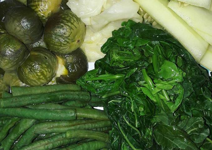 Resep Sayur Lalapan Oleh Vie Tamala - Cookpad