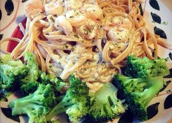 Without Fail Serving Recipe Creamy Pesto Alfredo With Shrimp and Linguini Home Style Without Fail Serving Recipe Creamy Pesto Alfredo With Shrimp and Linguini Home Style
