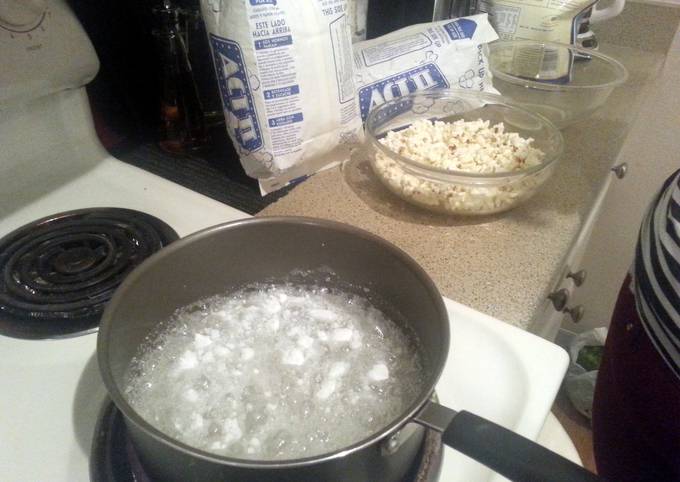 Simple Chewy Popcorn Balls