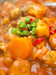 A picture of Spicy Korean Chicken Hot Pot (Daktoritang).