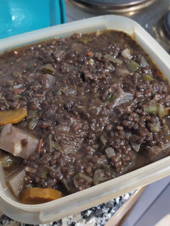 Una foto de Lentejas con verduras en olla exprés