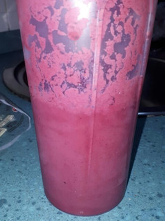 Una foto de Smoothie frutos rojos