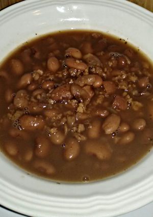 A picture of Thomas' slow cooked beans.