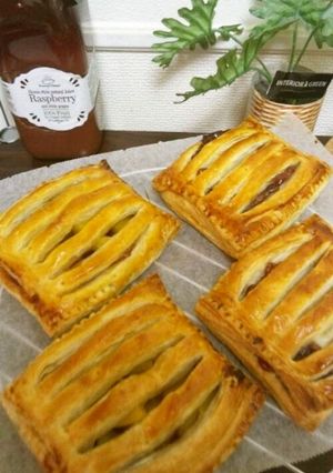A picture of Easily Made with a Frozen Pie Crust! Peach & Adzuki Pie.