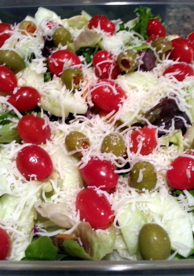 A picture of Easy Side Salad.