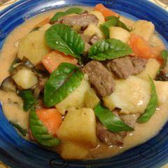 A picture of Ladybirds Beef Stroganoff Casserole ..
