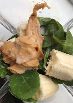 A picture of Peanut Butter Banana Green Smoothie.