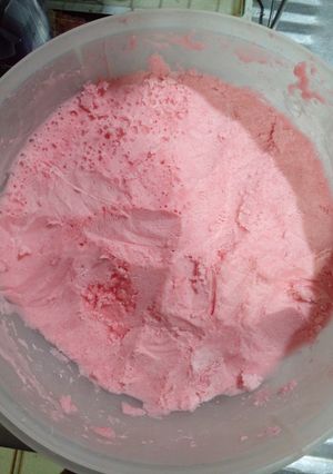 Una foto de Helado de frutilla